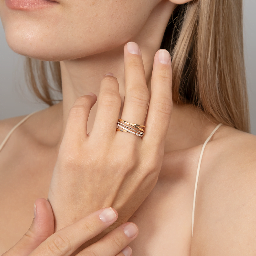 Кольцо из комбинированного золота с фианитами 01-5327-00-401-1111-03