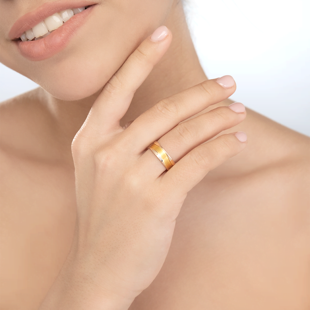 Обручальное кольцо из комбинированного золота 01-4792-00-000-1113-54