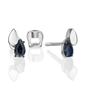 Серьги-пусеты из белого золота с сапфиром