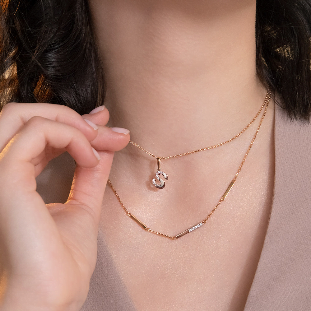 Подвеска «Буква S» из комбинированного золота с фианитами 03-3419-S-401-1111