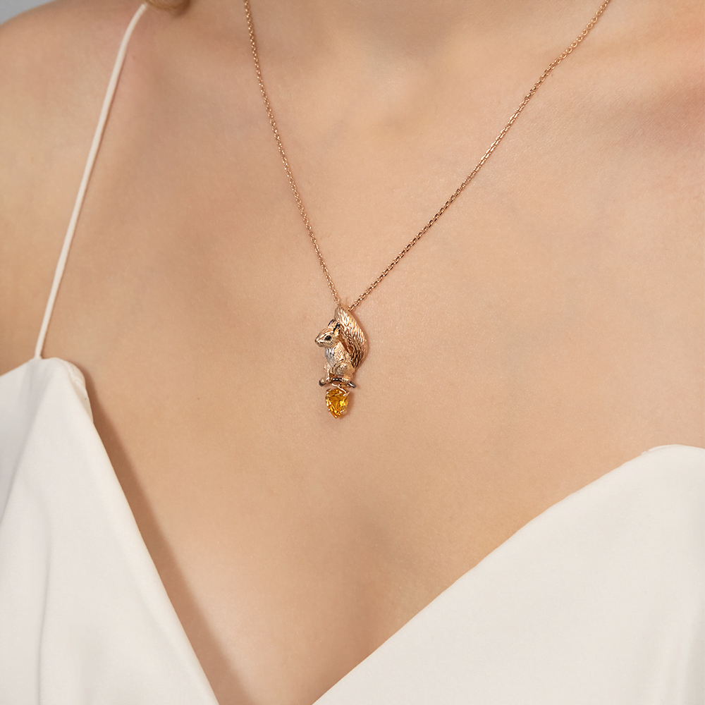 Подвеска «Белка» из красного золота с цитрином и эмалью 03-3502-00-206-1110
