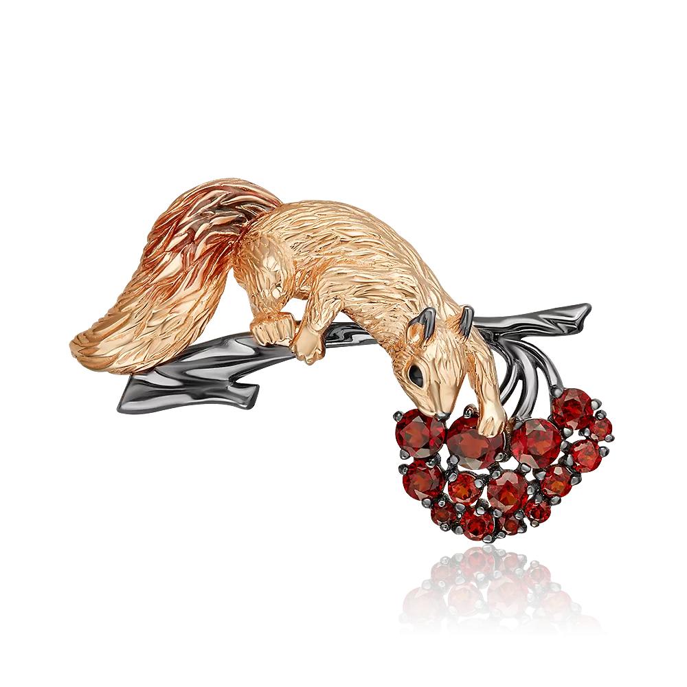 Брошь «Белка с рябиной» из комбинированного золота с гранатами и эмалью 04-0297-00-204-1111