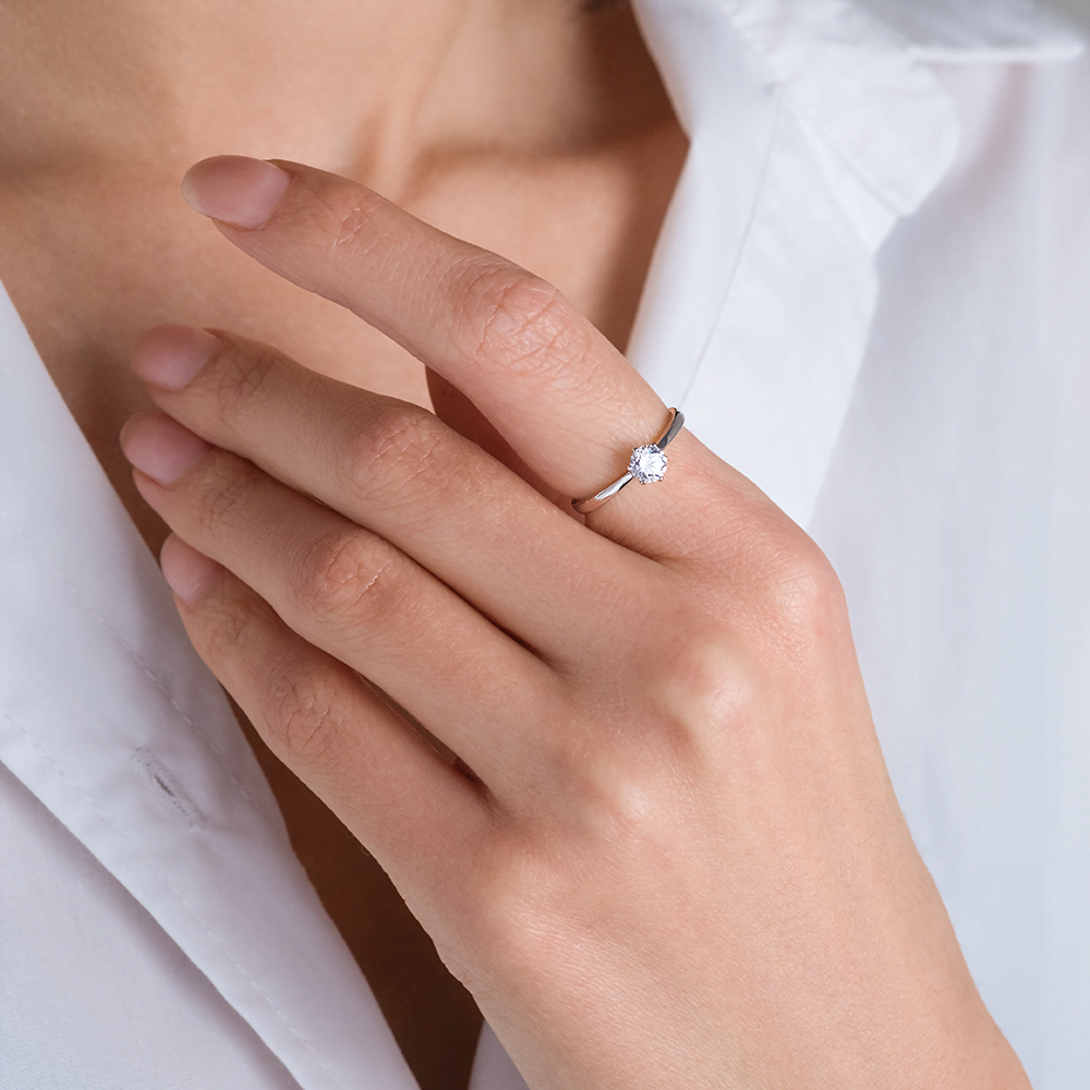 Помолвочное кольцо из серебра с фианитом 01-3058-00-401-0200