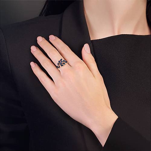 Кольцо из красного золота с сапфирами и бриллиантами 01-1153-00-105-1110-30