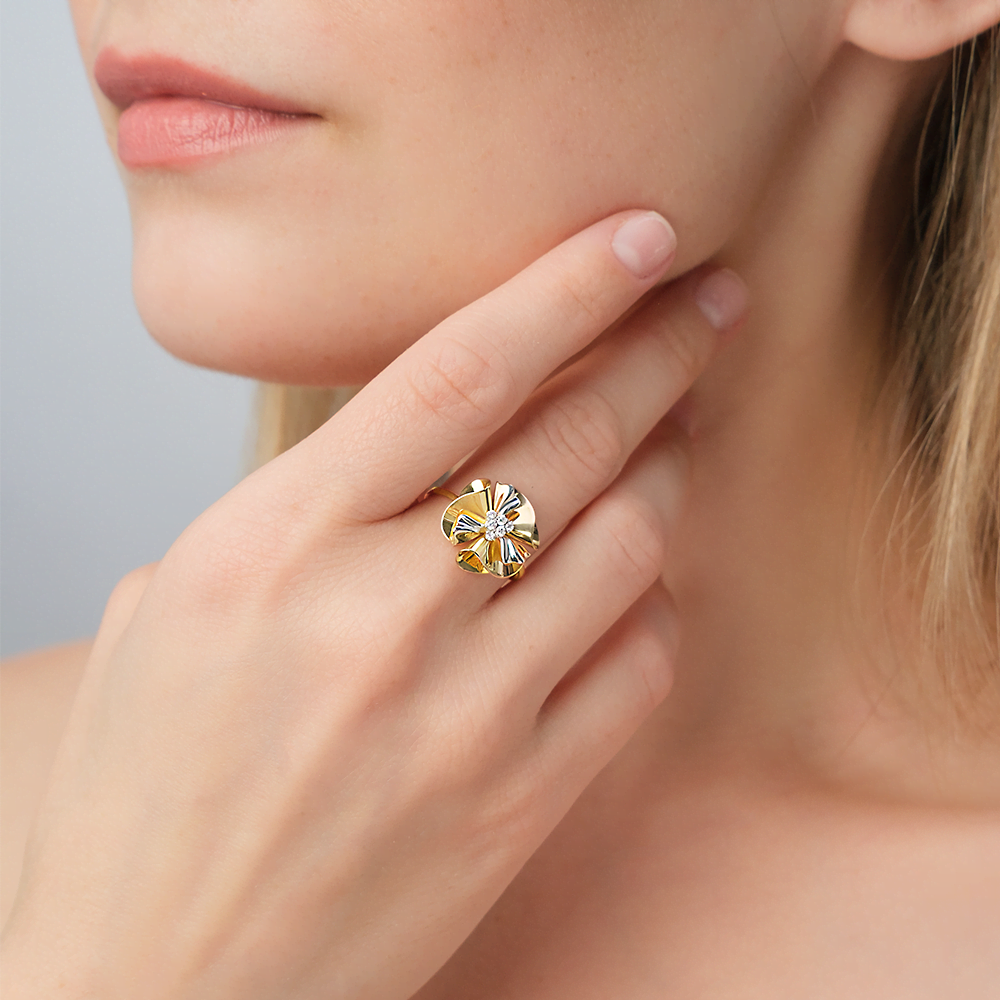 Кольцо из комбинированного золота с фианитами 01-5014-00-401-1121-48