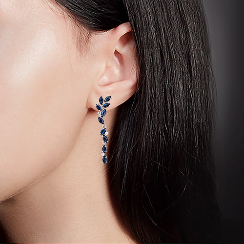 Серьги с английским замком из белого золота с сапфирами и бриллиантами 02-0649-00-105-1120-30