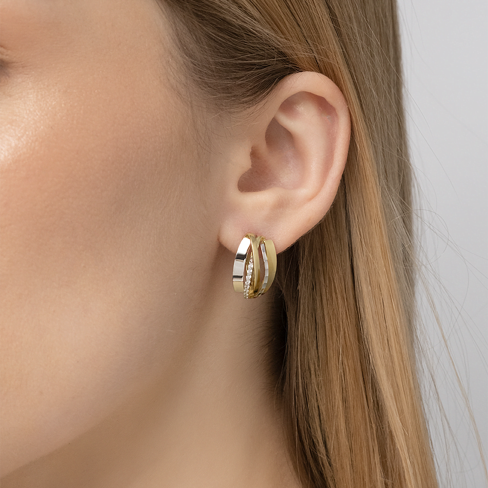 Серьги с английским замком из комбинированного золота с фианитами 02-4295-00-401-1121-42