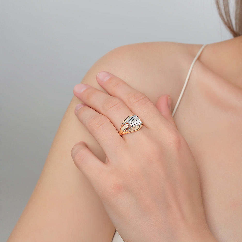 Кольцо из комбинированного золота 01-5817-00-000-1111