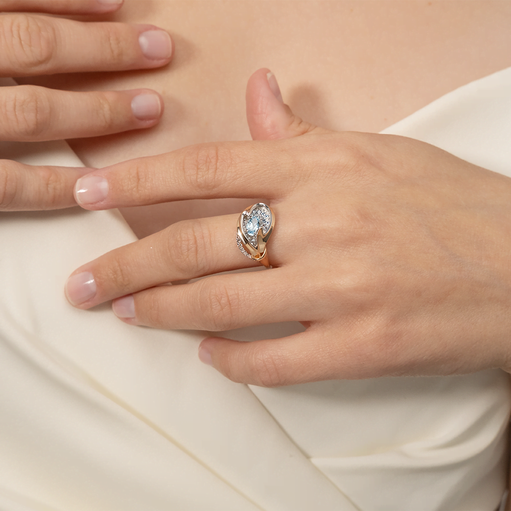 Кольцо из красного золота с топазами и натуральными топазами white 01-5156-00-201-1110-46