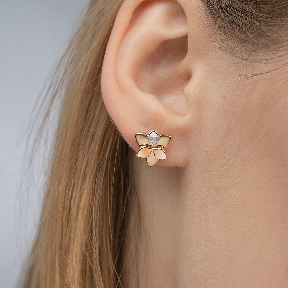 Серьги-пусеты из комбинированного золота с бриллиантами 02-4995-00-101-1111