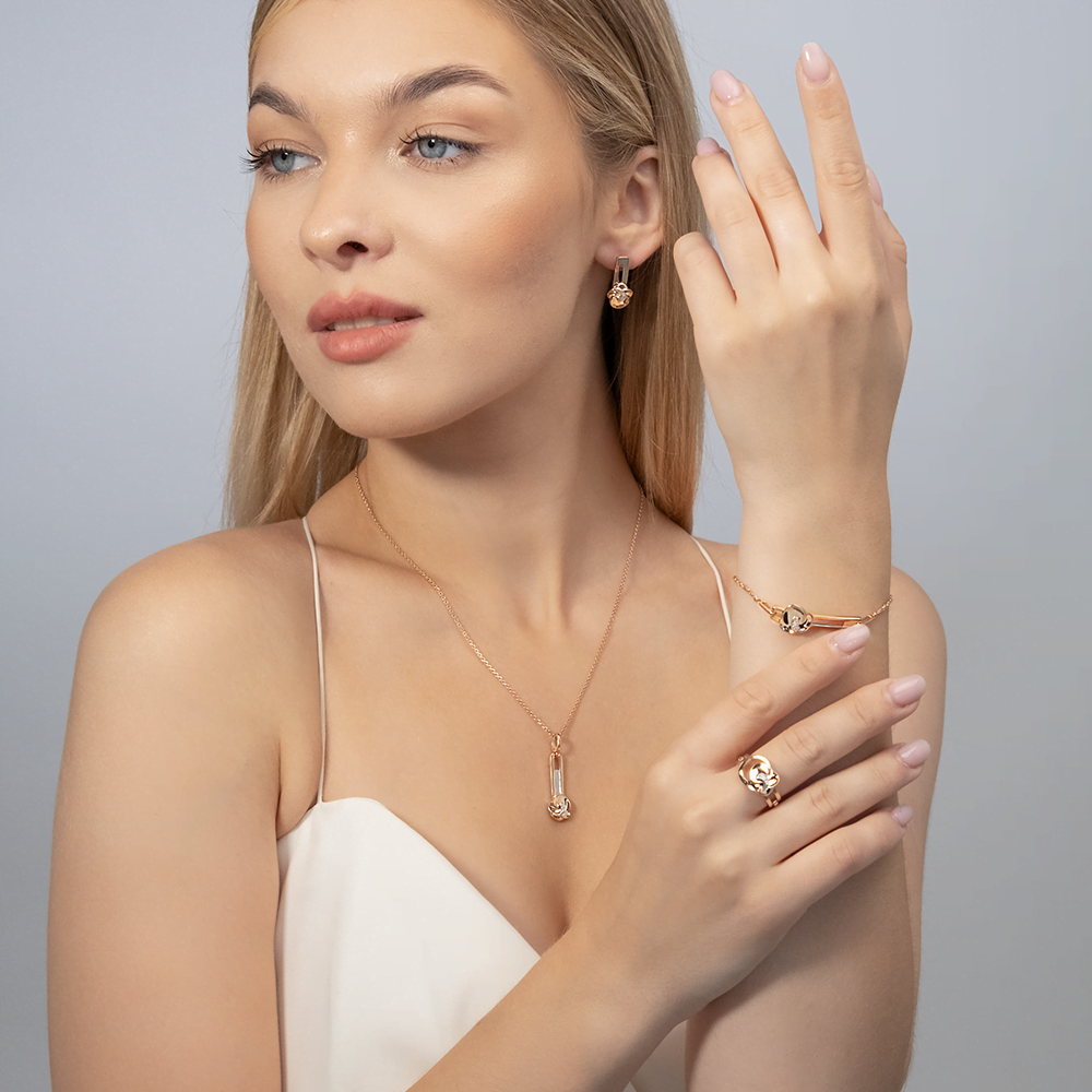 Кольцо из комбинированного золота с бриллиантами 01-5608-00-101-1111