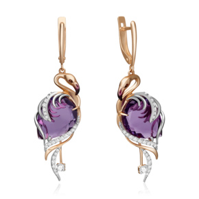 Серьги «Фламинго» с английским замком из красного золота с аметистом, натуральными топазами white и эмалью 02-4367-00-225-1110-46 Серьги «Фламинго» с английским замком из красного золота с аметистом, натуральными топазами white и эмалью 02-4367-00-225-1110-46