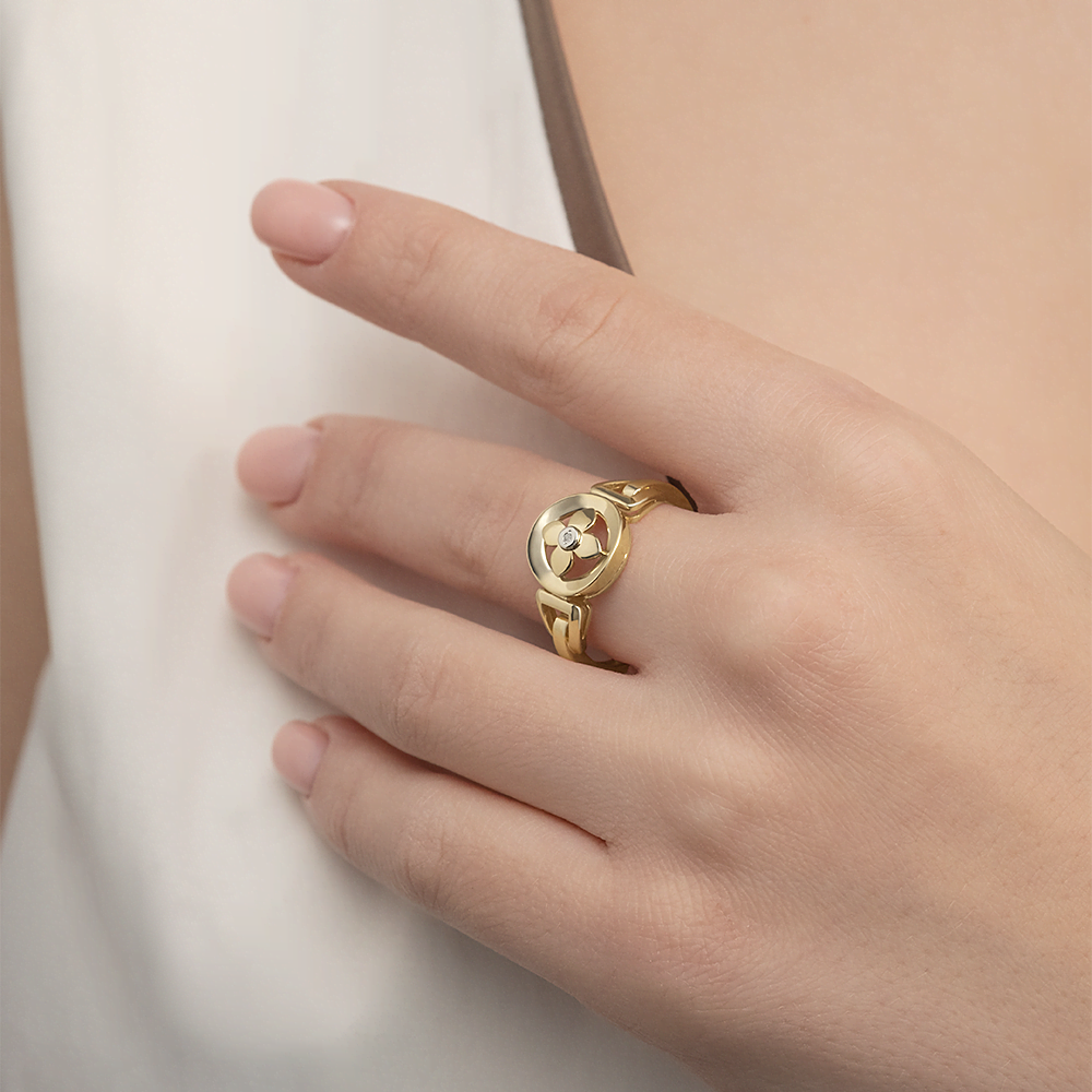 Кольцо из комбинированного золота с бриллиантом 01-5606-00-101-1121