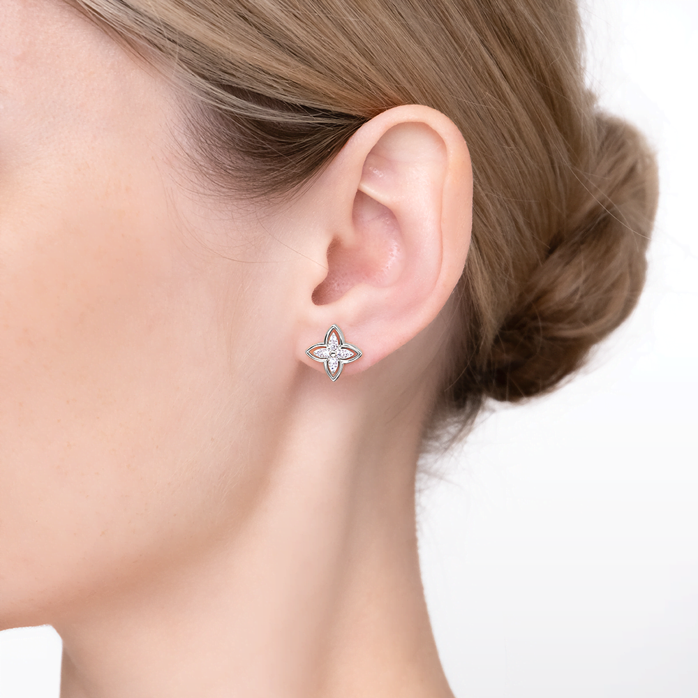 Серьги-пусеты из серебра с фианитами 02-5512-00-401-0200
