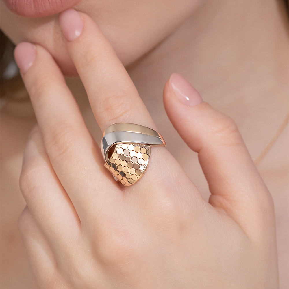 Кольцо из комбинированного золота 01-5772-00-000-1111