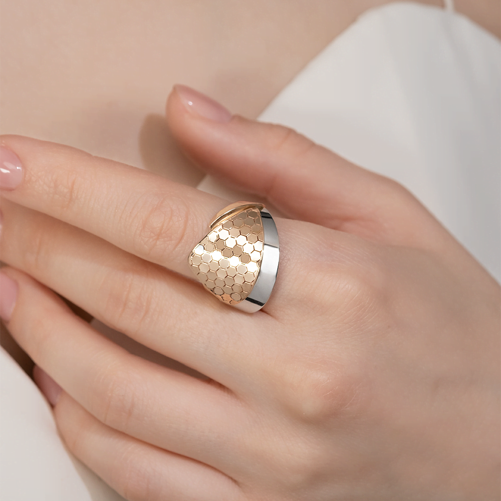 Кольцо из комбинированного золота 01-5773-00-000-1111