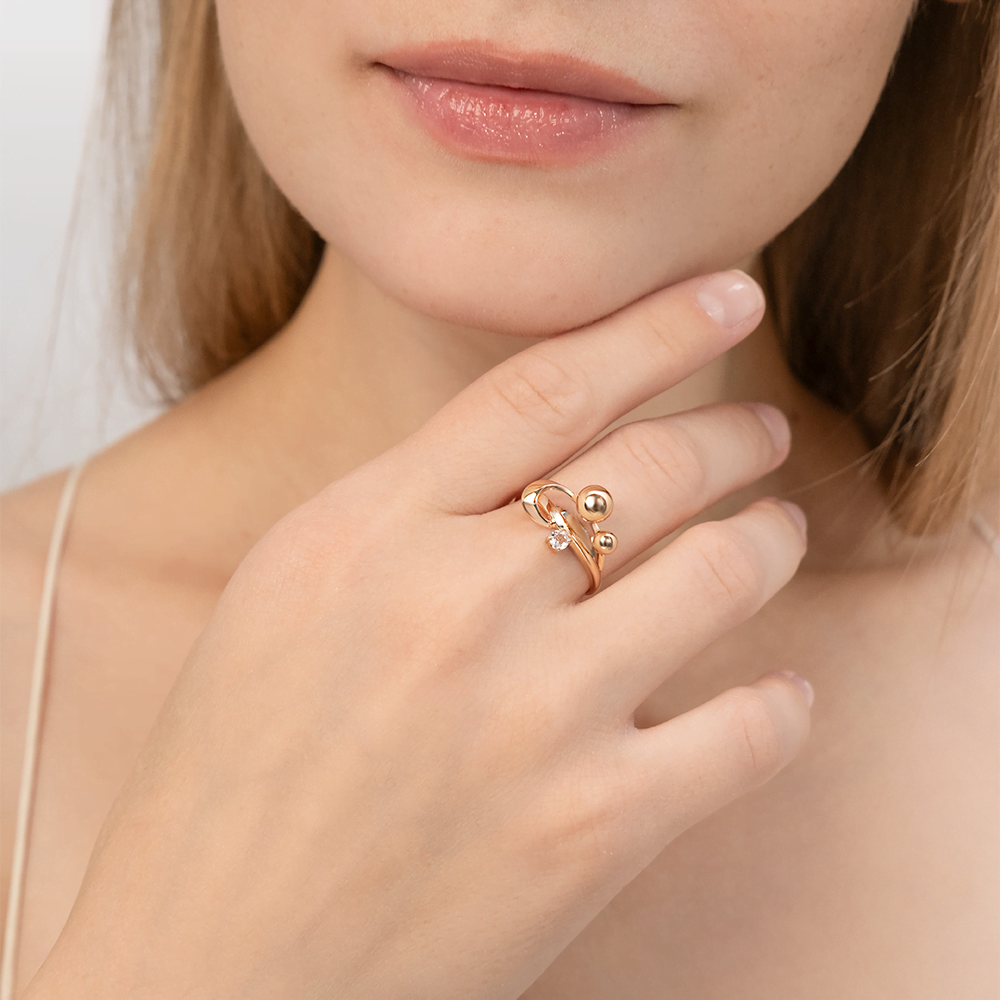 Кольцо «Совершенство» из комбинированного золота с натуральным топазом white 01-5516-00-201-1111