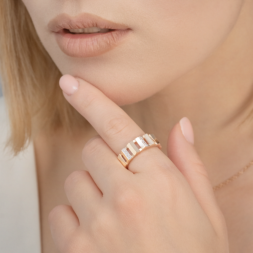 Кольцо из красного золота с фианитами 01-5665-00-401-1110