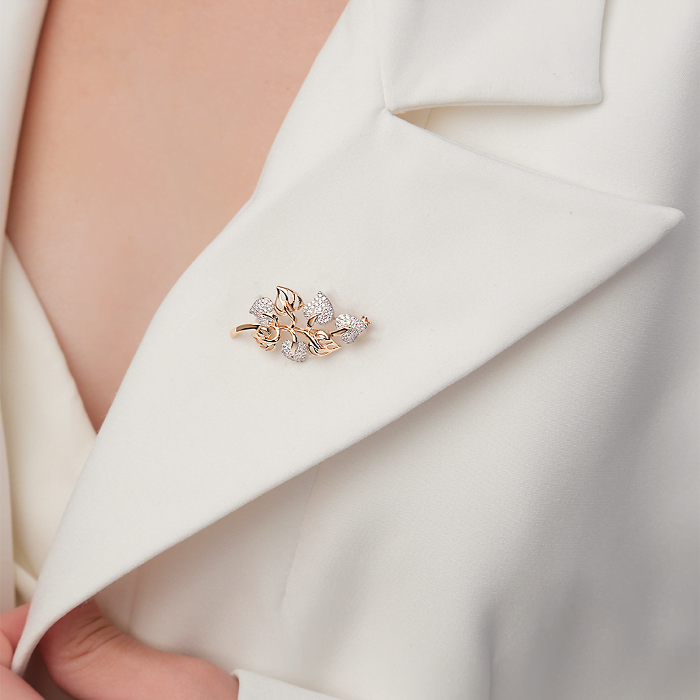 Брошь «Ветвь» из красного золота с фианитами 04-0119-00-401-1110-33