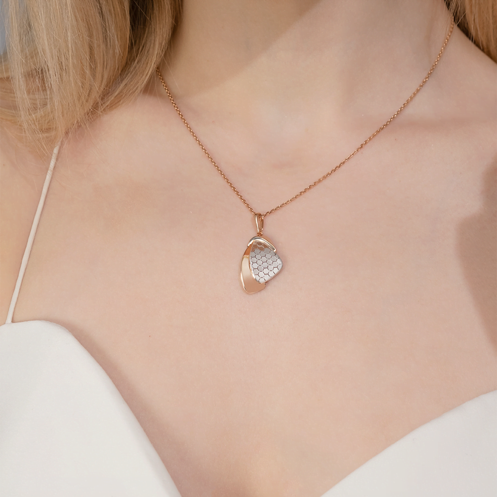 Подвеска из комбинированного золота 03-3483-01-000-1111