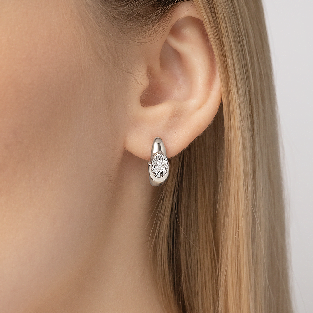 Серьги с английским замком из белого золота с бриллиантом 02-5247-00-101-1120