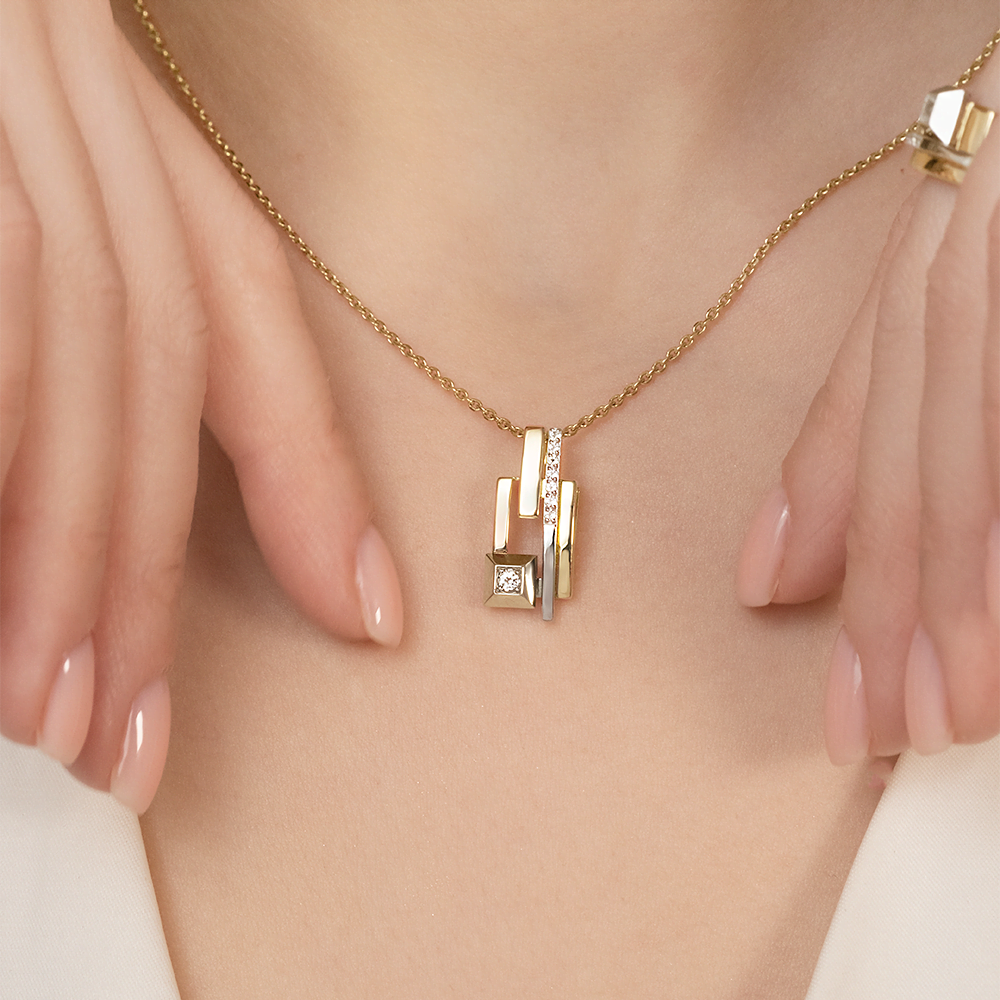 Подвеска из комбинированного золота с натуральными топазами white 03-3378-00-201-1121