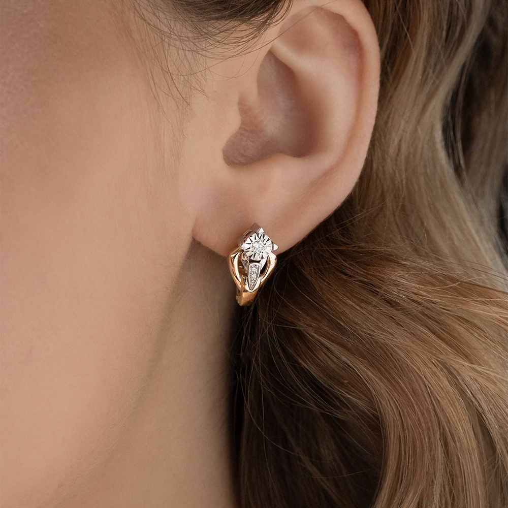 Серьги с английским замком из комбинированного золота с бриллиантами 02-5223-00-101-1111