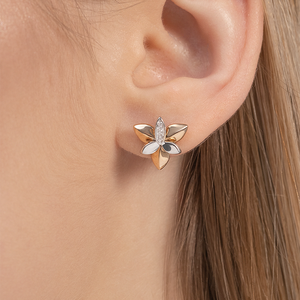 Серьги-пусеты из комбинированного золота с бриллиантами 02-4993-00-101-1111