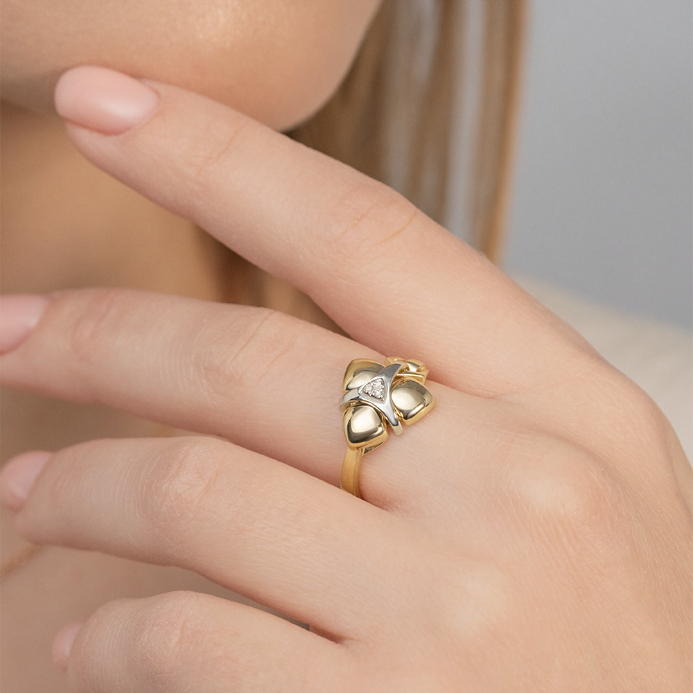 Кольцо из комбинированного золота с бриллиантами 01-5601-00-101-1121