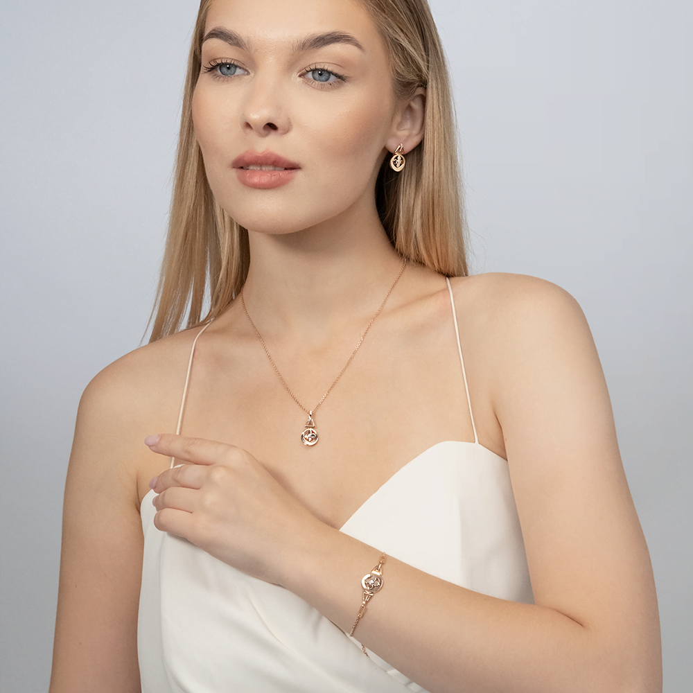 Серьги с английским замком из комбинированного золота с бриллиантом 02-5006-00-101-1111