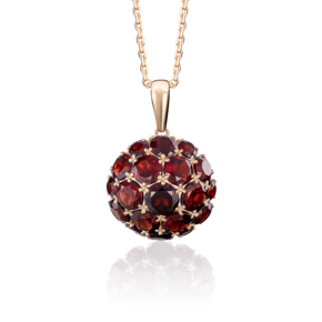 Подвеска из красного золота с гранатами