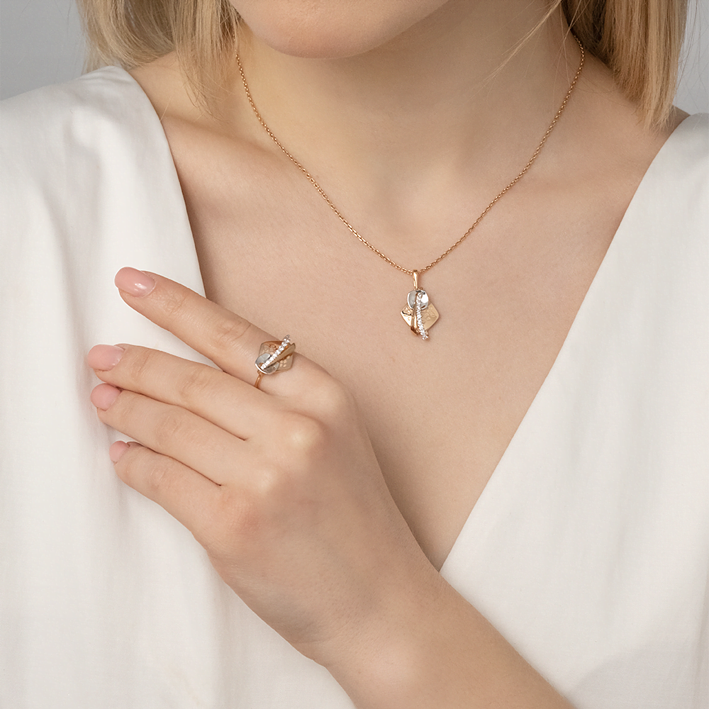 Кольцо из комбинированного золота с фианитами 01-5064-00-401-1111-48