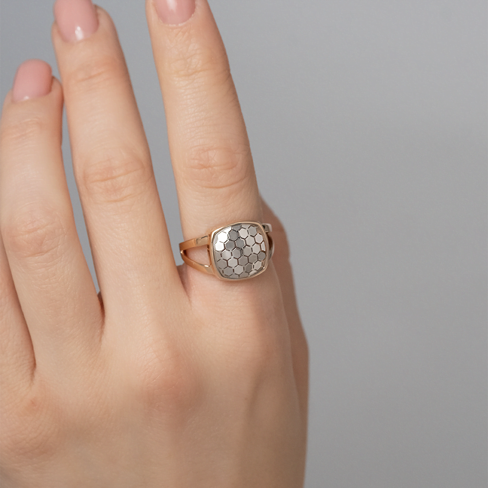 Кольцо из комбинированного золота 01-5762-00-000-1111