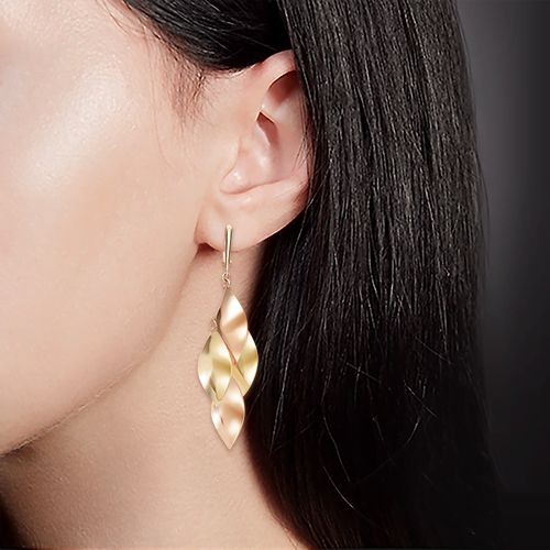 Серьги с английским замком из комбинированного золота 02-3692-00-000-1113-01