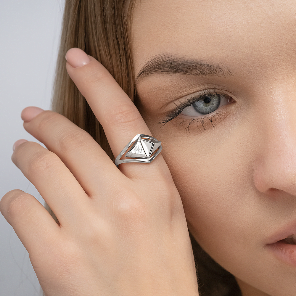 Кольцо из белого золота с натуральным топазом white 01-5622-00-201-1120