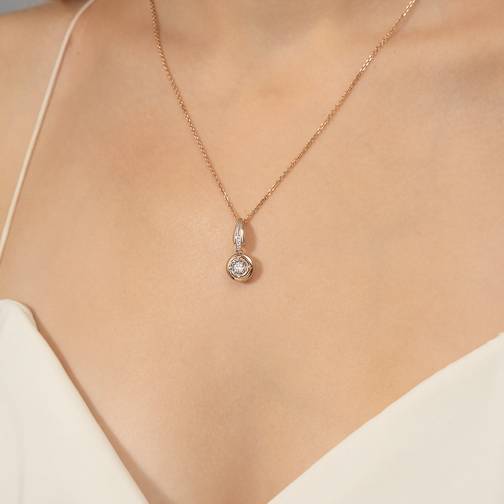 Подвеска из комбинированного золота с бриллиантами 03-3465-00-101-1111