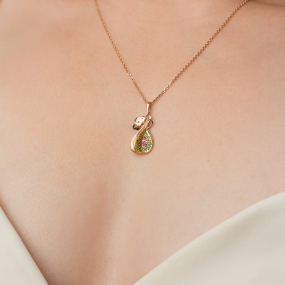 Подвеска «Инжир» из красного золота с гранатами, хромдиопсидами и эмалью 03-2797-01-706-1110-57