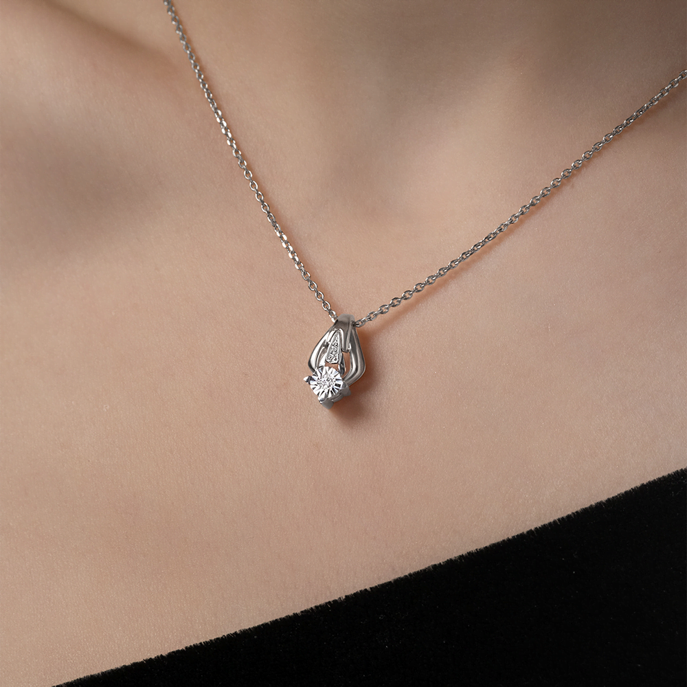 Подвеска из белого золота с бриллиантами 03-3457-00-101-1120