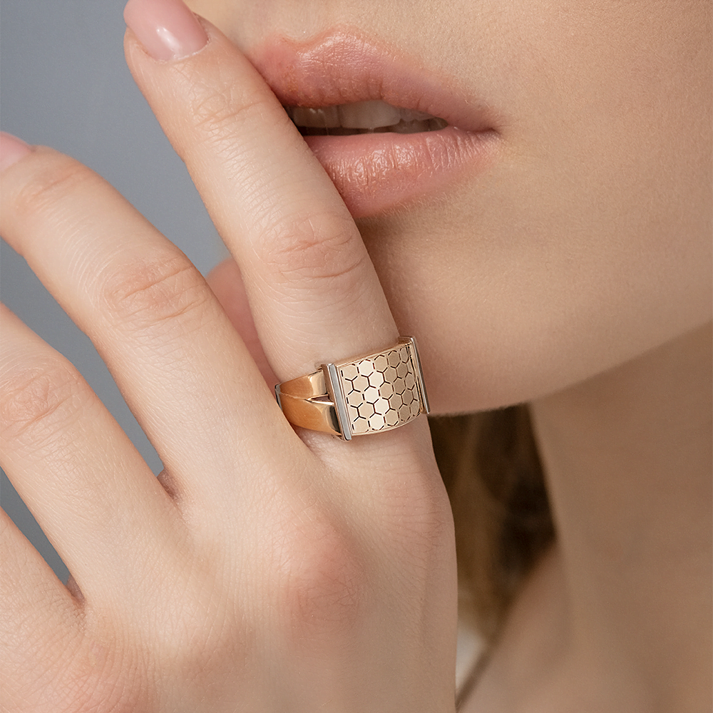 Кольцо из комбинированного золота 01-5766-00-000-1111