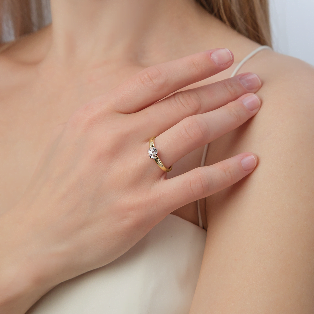 Кольцо из комбинированного золота с бриллиантом 01-5799-00-101-1121