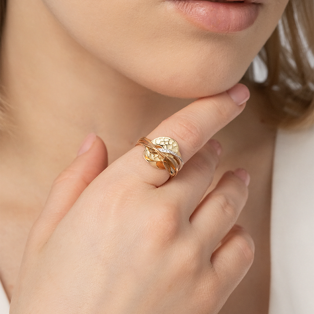 Кольцо из комбинированного золота с фианитами 01-5004-00-401-1140-66