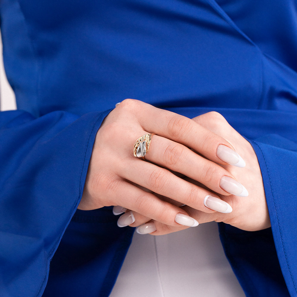 Кольцо из комбинированного золота 01-5123-00-000-1140-66