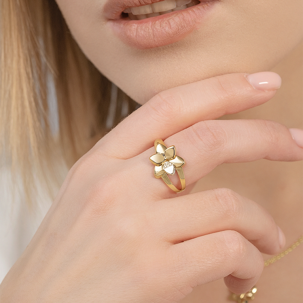 Кольцо из комбинированного золота с бриллиантами 01-5604-00-101-1121