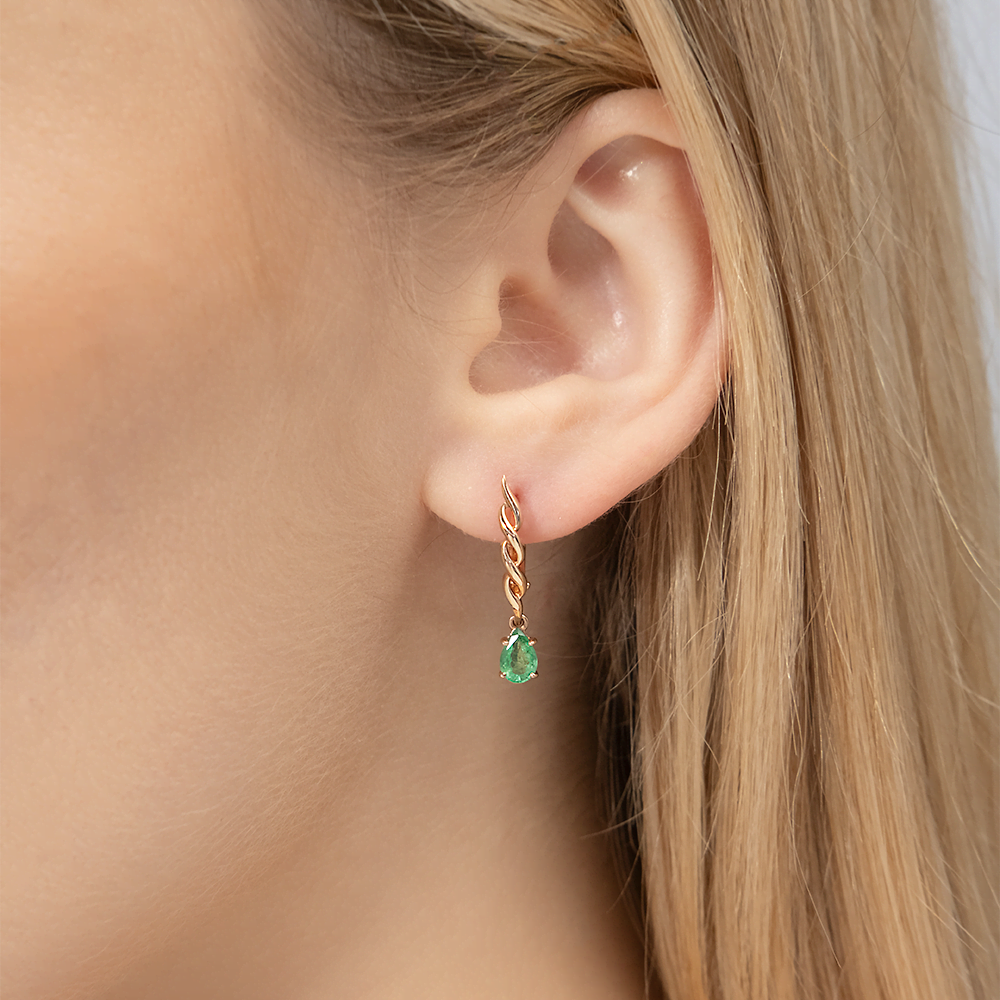 Серьги с английским замком из красного золота с изумрудом 02-0919-00-103-1110-30