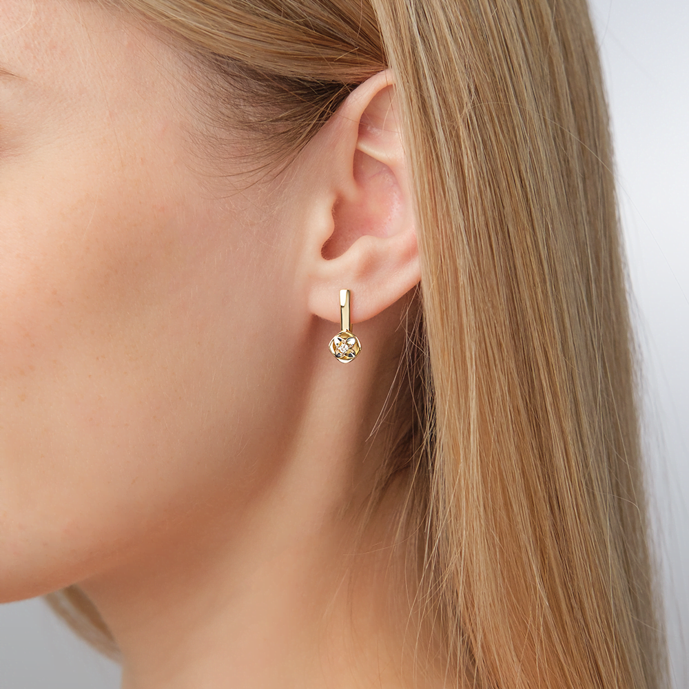 Серьги с английским замком из комбинированного золота с бриллиантом 02-5343-00-101-1121