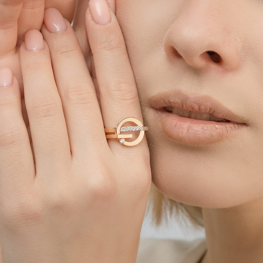 Кольцо из комбинированного золота с фианитами 01-5680-00-401-1111