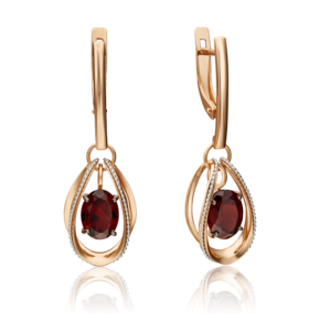 Серьги с английским замком из комбинированного золота с гранатом 02-4553-00-204-1111-57
