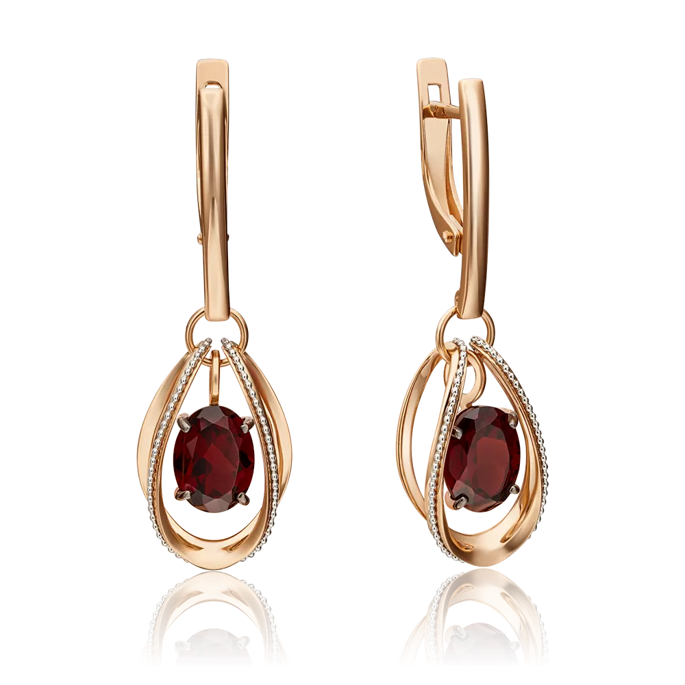 Серьги с английским замком из комбинированного золота с гранатом 02-4553-00-204-1111-57