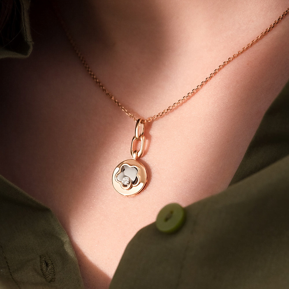 Подвеска из комбинированного золота с бриллиантами 03-3356-00-101-1111