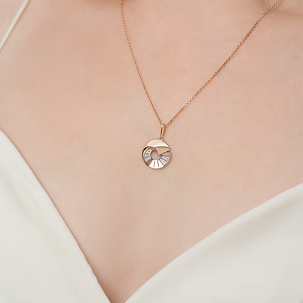 Подвеска из комбинированного золота 03-3542-00-000-1111